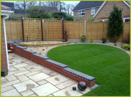 Fencing Installed By Redditch Based Landscapers/Landscape Gardeners : Advanscape
